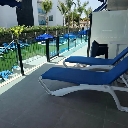 Azahar Blue & Apartment *